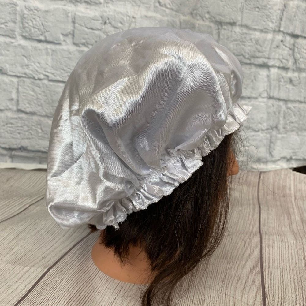 Women’s satin night cap w/elastic band white one size